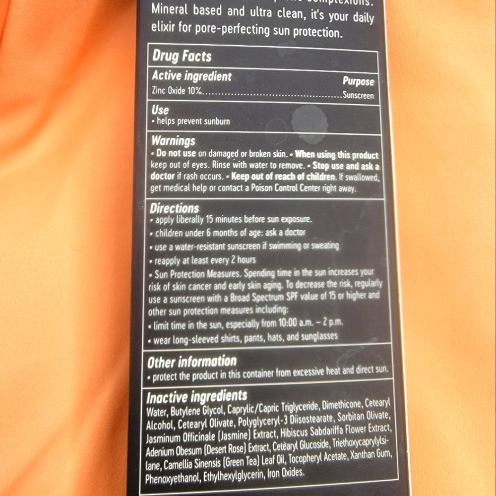 Saint Jane Luxury Pore Smoothing SPF Sunscren
